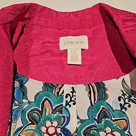 Chicos bright pink 3/4 sleeve 4 button jacket  size 0 petite - Picture 3 of 10